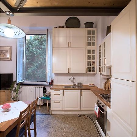 Pesto Guest House เจนัว ภายนอก รูปภาพ